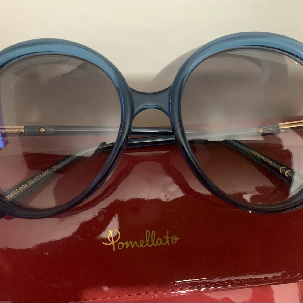 BRAND NEW AUTHENTIC BLUE OVERSIZED ROUND POMELLATO SUNGLASSES